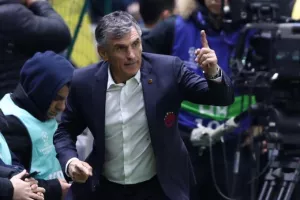 Κίτρινος… πυρετός ενόψει πλέι οφ