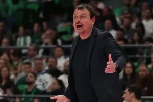 Αποδοκιμάστηκε ο Παναθηναϊκός στον αγώνα με την ΑΕΚ
