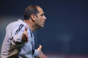 Εκπλήξεις...στα τελευταία με Ομόνοια