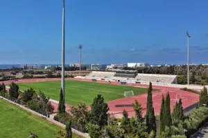 Πήγε στην Πάφο μόνο με 7 παίκτες