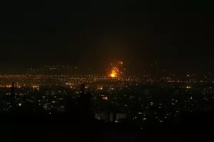 Ισραηλινά χτυπήματα σε ιρανικά πολεμικά πλοία στην Κασπία Θάλασσα