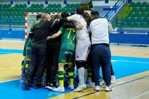 ΚΥΠΕΛΛΟΥΧΟΣ η ΑΕΚ με... buzzer beater στην παράταση! (Φώτος)