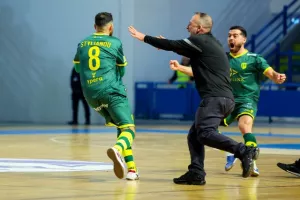 ΚΥΠΕΛΛΟΥΧΟΣ η ΑΕΚ με... buzzer beater στην παράταση! (Φώτος)