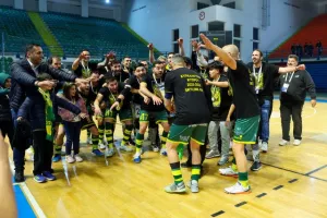 ΚΥΠΕΛΛΟΥΧΟΣ η ΑΕΚ με... buzzer beater στην παράταση! (Φώτος)