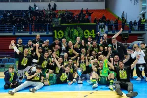 ΚΥΠΕΛΛΟΥΧΟΣ η ΑΕΚ με... buzzer beater στην παράταση! (Φώτος)