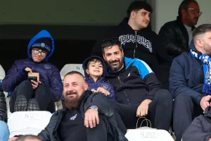 Ο κόσμος στο ΠΑΠ (φώτος)
