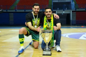 ΚΥΠΕΛΛΟΥΧΟΣ η ΑΕΚ με... buzzer beater στην παράταση! (Φώτος)