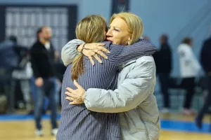 Κυριάρχησε στο φινάλε και... έφυγε για τελικό η ΑΕΛ! (Φώτος)