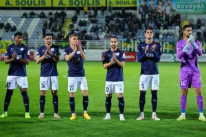 Εθνικός Άχνας -ΑΕΚ: Με δυο γκολ και... τρία δοκάρια ανέβηκε στη 2η θέση!