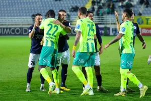 Εθνικός Άχνας -ΑΕΚ: Με δυο γκολ και... τρία δοκάρια ανέβηκε στη 2η θέση!