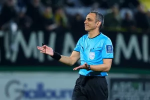 Εθνικός Άχνας -ΑΕΚ: Με δυο γκολ και... τρία δοκάρια ανέβηκε στη 2η θέση!