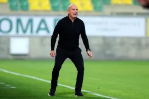 Νέο στραβοπάτημα η ΑΕΚ, πολύτιμος βαθμός για τον Ολυμπιακό!