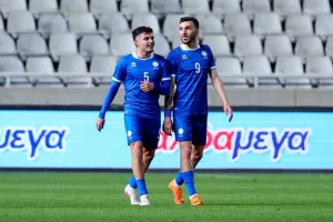 Νικηφόρο το δεύτερο φιλικό με δύο αγωνιστικά πρόσωπα (φώτος)