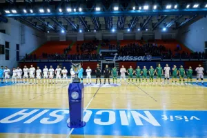 ΚΥΠΕΛΛΟΥΧΟΣ η ΑΕΚ με... buzzer beater στην παράταση! (Φώτος)