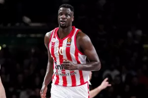 Φουλ ρόστερ για τον Ολυμπιακό, έτοιμος για το υπόλοιπο της σεζόν και ο Φαλ