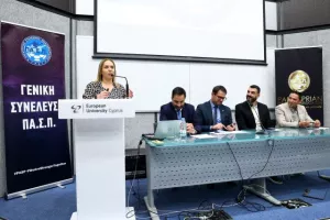 Η Συνέλευση του ΠΑΣΠ (Φώτος)