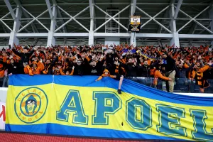 (ΒΙΝΤΕΟ Kerkida) Τραγούδησαν...ΜΑΖΙ τον ύμνο των Πορτοκαλί