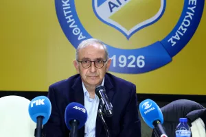 (Φώτος) Το kerkida.net στη Συνέλευση του Σωματείου ΑΠΟΕΛ
