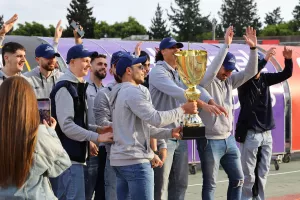 Αποθεώθηκαν οι πρωταθλητές στο "Στέλιος Κυριακίδης" (ΒΙΝΤΕΟ Kerkida)