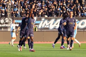 Πάφος FC-Απόλλων: Ντέρμπι...χωρίς νικητή (φώτος)