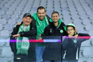 Άρης - ΑΠΟΕΛ: Τα είχε όλα, βάφτηκε... γαλαζοκίτρινο!