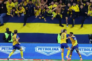 Στηρίζει πολλά στην έδρα της