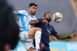 Πάφος FC-Απόλλων: Ντέρμπι...χωρίς νικητή (φώτος)