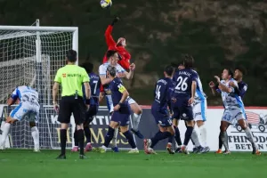 Πάφος FC-Απόλλων: Ντέρμπι...χωρίς νικητή (φώτος)