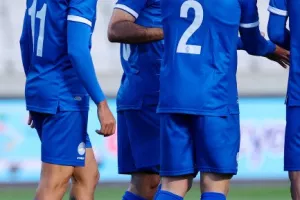 Νικηφόρο το δεύτερο φιλικό με δύο αγωνιστικά πρόσωπα (φώτος)