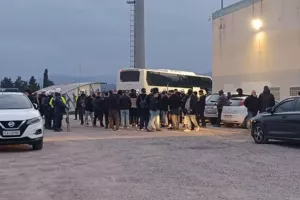 Ένταση με οπαδούς και παίκτες του Asteras AKTOR, λαϊκά δικαστήρια έξω από το «Θ.Κολοκοτρώνης»!