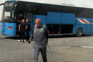 Άφιξη... στο "Στέλιος Κυριακίδης" (Φώτος)