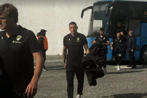 Άφιξη... στο "Στέλιος Κυριακίδης" (Φώτος)