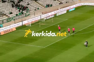 Χειροκρότημα σε Ουζόχο