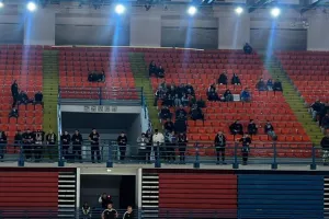 Οι πρώτοι... που πήραν θέση