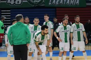 Δεκάρα και... πρόκριση η Ομόνοια 