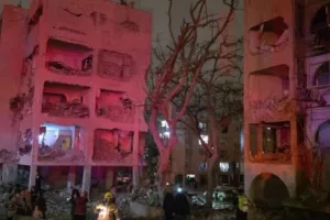Ισραήλ: 71 τραυματίες από την ιρανική πυραυλική επίθεση στην πόλη Αράντ
