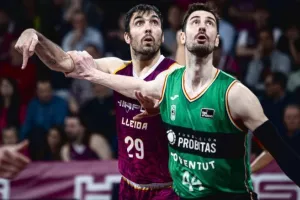 Ξέμεινε από σέντερ η Mπανταλόνα