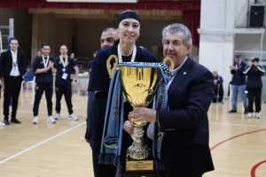 Η απονομή στις πρωταθλήτριες! (Φώτος)