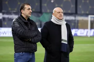 "Το βούρκωμά στα αποδυτήρια και τα θερμά συγχαρητήρια που μας μοίρασε ο Γκλασνερ λένε την εικόνα"