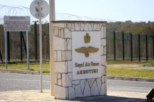 Ήχησαν για 20 λεπτά οι σειρήνες στο Ακρωτήρι