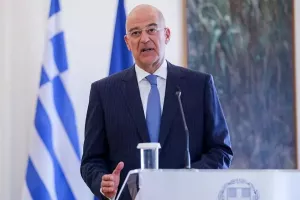 Παρέμβαση για τον... μάγκα Δένδια