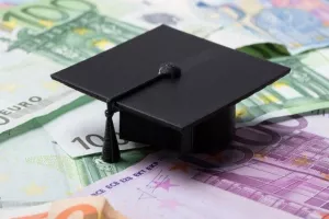 Μεγάλες αλλαγές στη φοιτητική χορηγία: Ποιοι φοιτητές θα πάρουν περισσότερα χρήματα