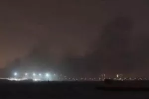Ένας νεκρός και 2 τραυματίες σε πλοίο στο Μπαχρέιν μετά την αναχαίτιση ιρανικού πυραύλου
