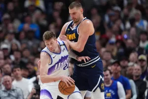 Ρεκόρ, triple-double και επική ανατροπή των Νάγκετς