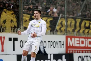 Marca: «Τρομάζουν τα νούμερα του Γιόβιτς - Αναβαθμισμένος στον “Όλυμπο των θεών”»