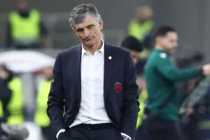 Κρατά κρυφά τα χαρτιά του ο Μεντιλίμπαρ