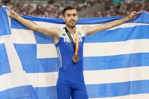 Σαν σήμερα... ο "χρυσός" Τεντόγλου! (Βίντεο)