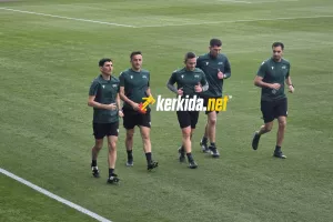 (Φώτος kerkida) Τροχάδην... στην "Αρένα"