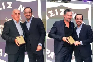 Βυσσινί... κανόνια! 