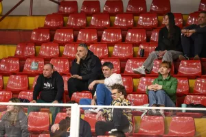 Παρουσία Σελλά και Λειβαδιώτη στον ημιτελικό U18 στο «Κώστας Παπαέλληνας»
